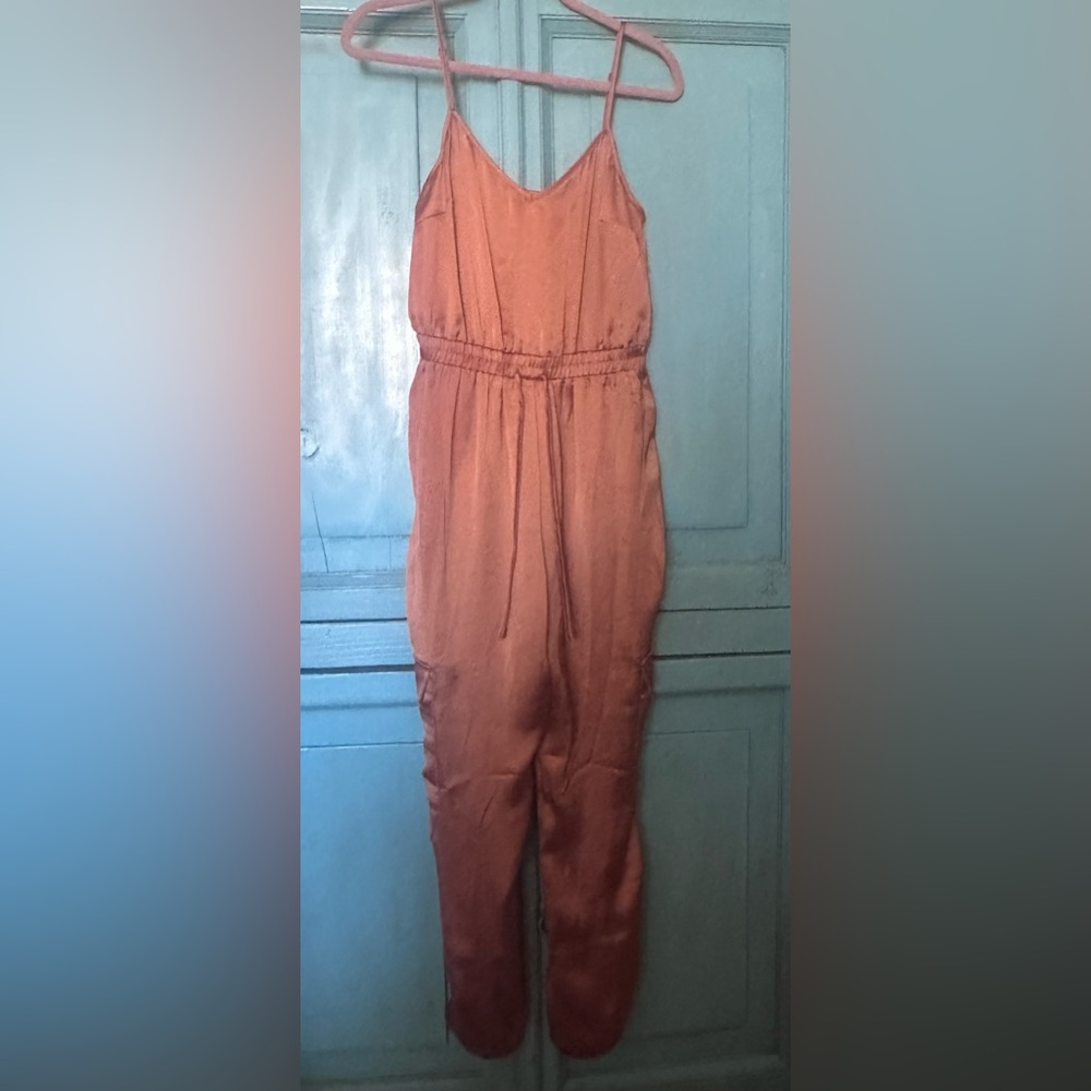 Brown Jumpsuit with Relaxed Silhouette and Elastic Waistband